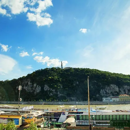 Apartment Pelicanstay At Riverside Danube *