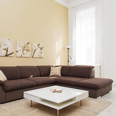 Pelicanstay At Riverside Danube * Budapest