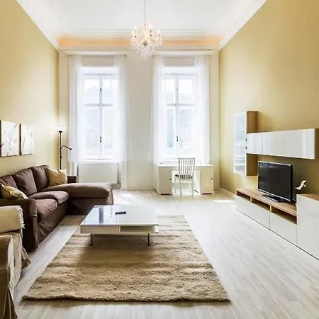 Pelicanstay At Riverside Danube *