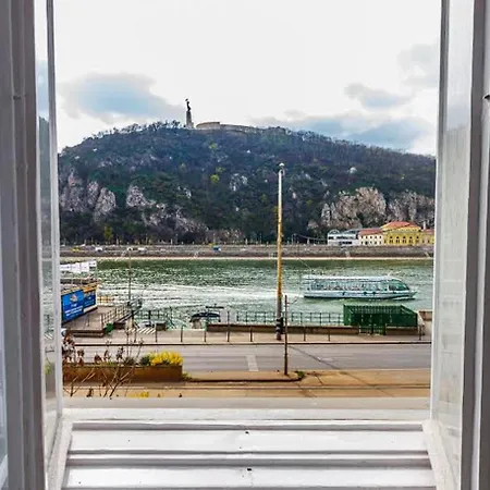 Apartment Pelicanstay At Riverside Danube Budapest